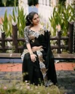 Women's Chifon Floral Printed Saree With Unstiched Blouse Piece For Festival And Function. - Image 4
